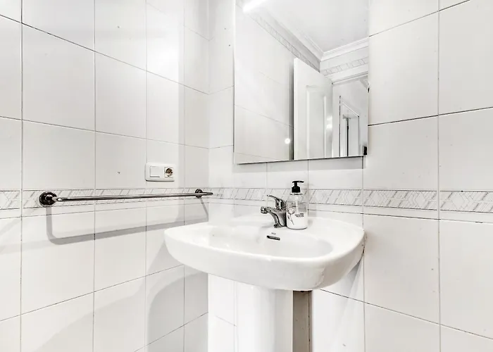 Casa Molins * دينايا